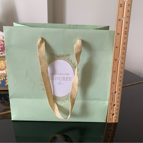 Ladurre Paris Box and Shopping Bag with a macarons description sheet(?) Nov 2024 - Picture 10 of 12